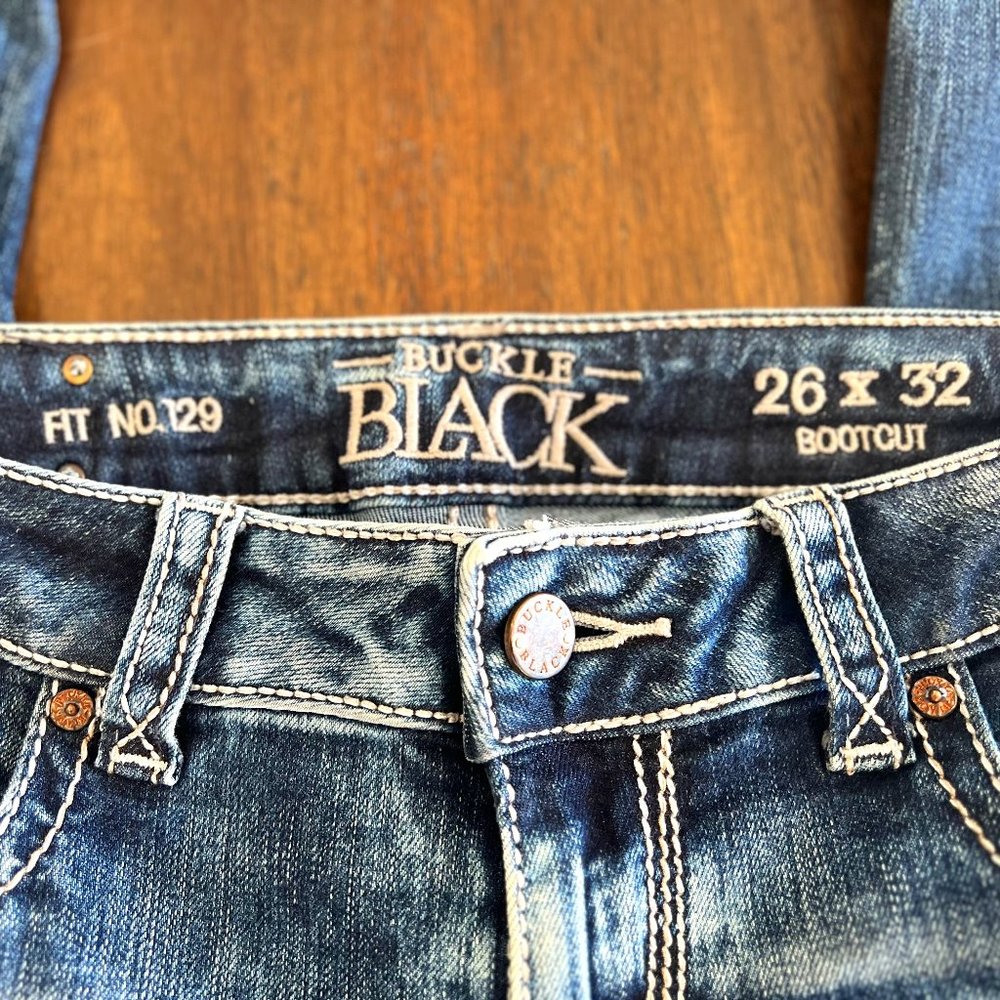 Buckle Black - Bootcut Fit No. 129 - Size 26 x 32